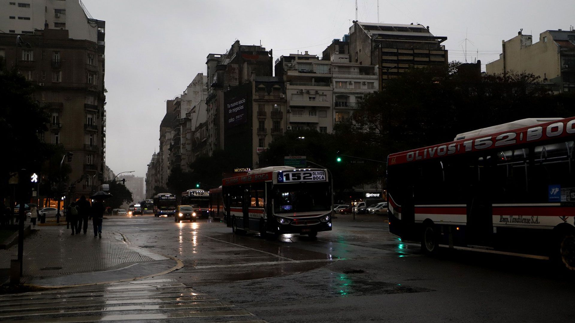 El SMN pronosticó lluvias abundantes y tormentas en Buenos Aires y sur del Litoral. (Lihueel Althabe)
